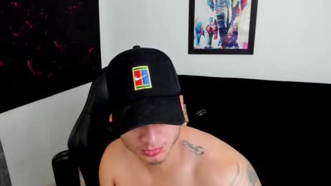 Snapshot of mikke_love chatting on September 29, 2:00 pm MIKKE online show from September 29, 2:00 pm