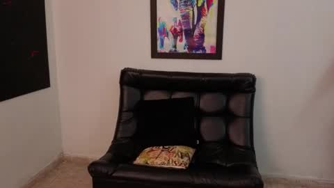 Snapshot of mikke_love chatting on October 23, 3:33 pm MIKKE online show from October 23, 3:33 pm