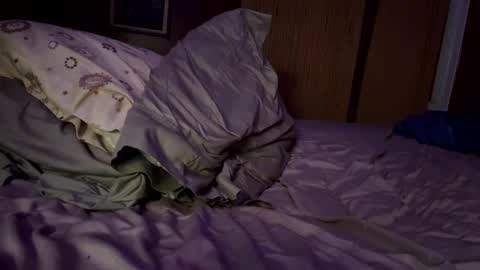 mil8207 online show from September 14, 9:52 am