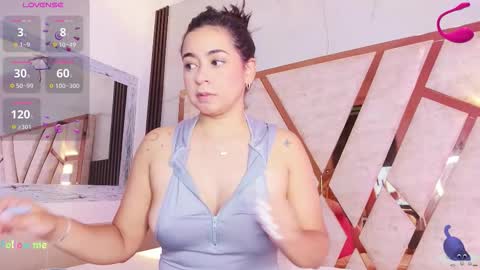 Camila online show from October 18, 6:52 pm