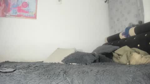 Snapshot of mila_dash chatting on February 26, 2:04 am Mila Dash online show from February 26, 2:04 am