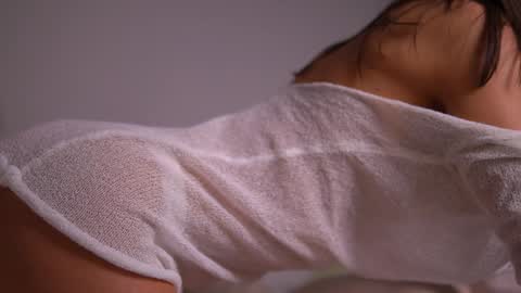 Snapshot of mila_may_ chatting on December 16, 2:57 am mila may online show from December 16, 2:57 am