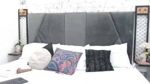 mila online show from February 20, 2:46 pm