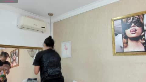 miladiosa online show from September 12, 11:32 am