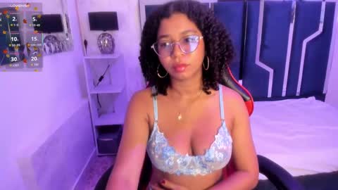 Milenna online show from October 5, 4:00 am