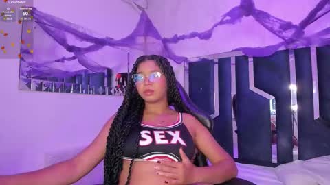 Milenna online show from October 27, 4:49 am