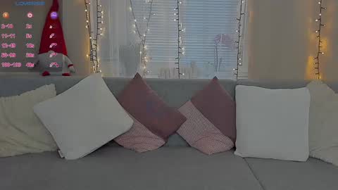 Mila online show from December 23, 8:00 am