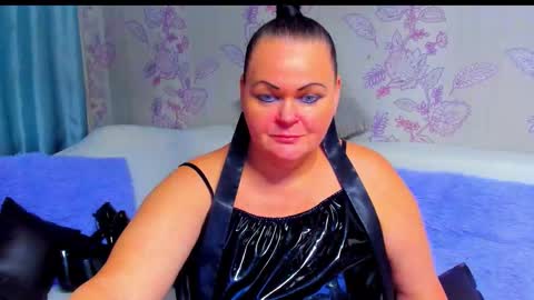 Lana online show from November 30, 7:51 pm