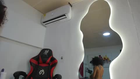 milanx2 online show from January 6, 12:48 am