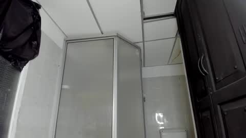 milanx2 online show from January 8, 2:57 am