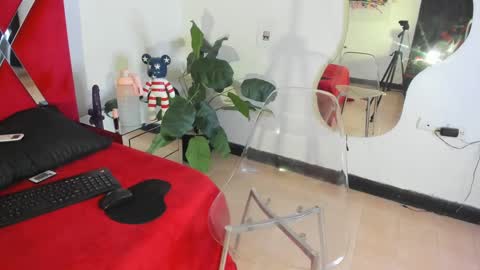 milanx2 online show from September 23, 9:18 pm