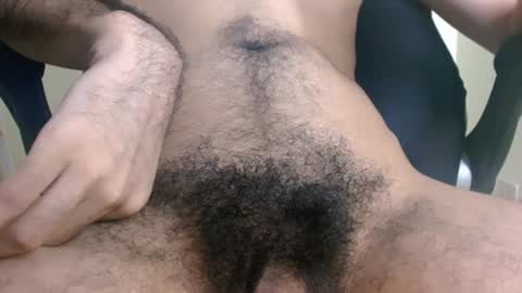 Snapshot of milanzaire chatting on December 12, 8:03 am milanzaire online show from December 12, 8:03 am