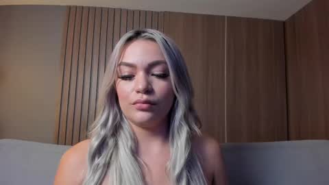 Sexy Mila  online show from February 18, 2:06 pm