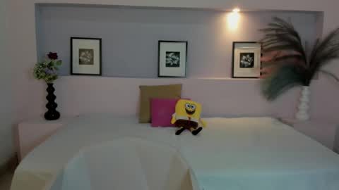 Mila Rose online show from January 10, 11:43 am