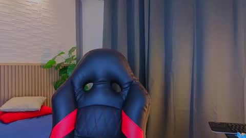 milena_lawson online show from September 23, 10:51 am