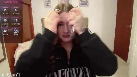 Snapshot of miley_baker chatting on January 10, 1:31 pm Miley online show from January 10, 1:31 pm