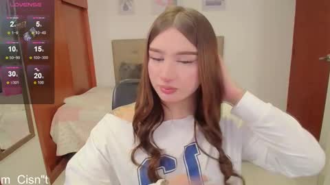 Snapshot of miley_baker chatting on January 17, 1:56 pm Miley online show from January 17, 1:56 pm