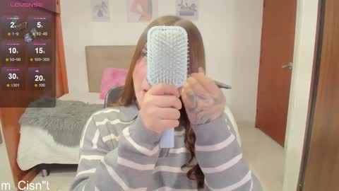 Snapshot of miley_baker chatting on February 15, 1:27 pm Miley online show from February 15, 1:27 pm