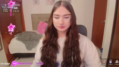 Snapshot of miley_baker chatting on November 14, 2:05 pm Miley online show from November 14, 2:05 pm