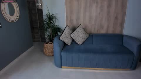 Snapshot of mileycruz_ chatting on September 9, 7:46 pm Miley Cruz IG miley model23 online show from September 9, 7:46 pm