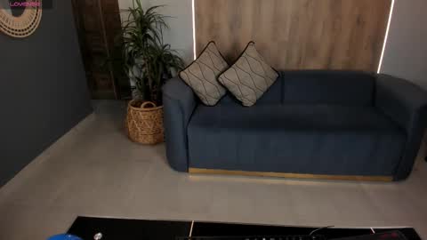 Snapshot of mileycruz_ chatting on September 11, 11:16 pm Miley Cruz IG miley model23 online show from September 11, 11:16 pm