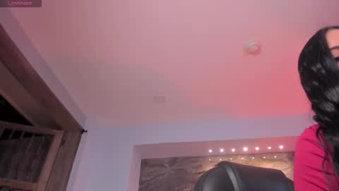 Snapshot of mileycruz_ chatting on September 29, 11:42 pm Miley Cruz IG miley model23 online show from September 29, 11:42 pm