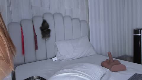 MILEY  online show from October 15, 2:33 am