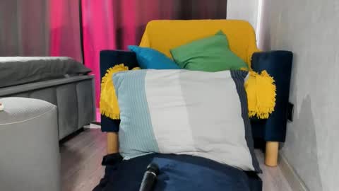 Snapshot of milf__mari chatting on October 26, 11:38 am Maria online show from October 26, 11:38 am