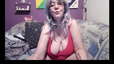 Milfchantal online show from March 1, 3:49 pm