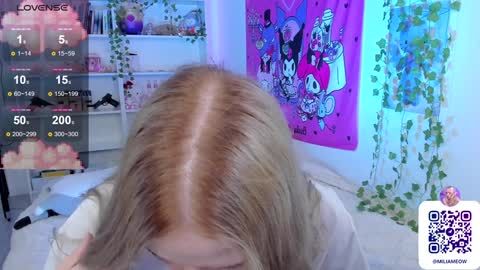 Snapshot of miliameow chatting on February 2, 11:21 pm Milia online show from February 2, 11:21 pm