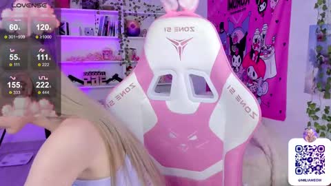 Snapshot of miliameow chatting on February 11, 12:28 am Milia online show from February 11, 12:28 am