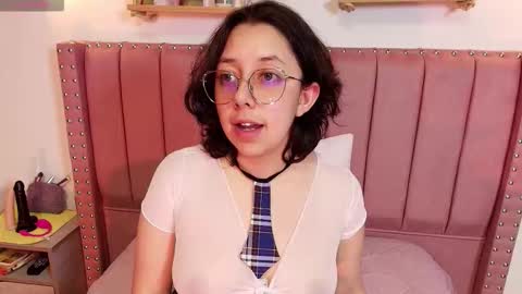 Millie online show from October 25, 2:08 am