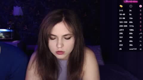 Stella and Neo online show from September 19, 4:25 am