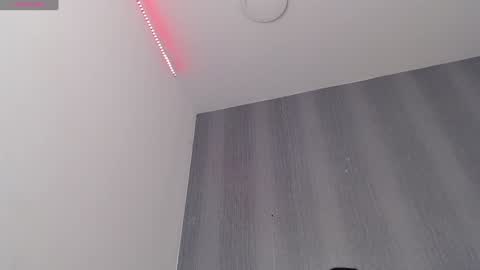 Amira online show from February 8, 7:49 pm