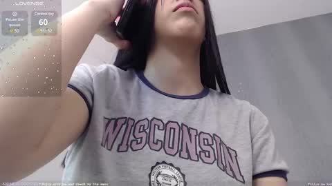 Amira online show from March 10, 1:10 pm