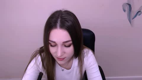 Snapshot of millasamsd chatting on December 16, 7:46 am Milla online show from December 16, 7:46 am