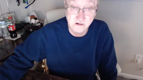 Snapshot of millenium0129 chatting on January 27, 12:12 am millenium0129 online show from January 27, 12:12 am