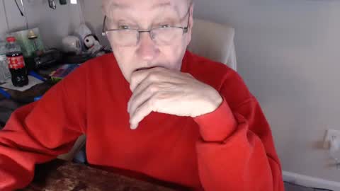 Snapshot of millenium0129 chatting on February 7, 1:36 am millenium0129 online show from February 7, 1:36 am