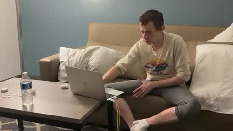 Snapshot of millerjdm chatting on December 15, 3:31 pm SlimnHungOH online show from December 15, 3:31 pm