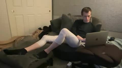 Snapshot of millerjdm chatting on December 21, 3:47 am SlimnHungOH online show from December 21, 3:47 am