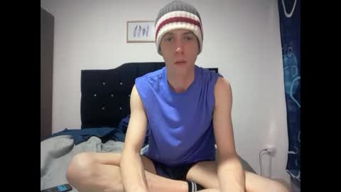 Snapshot of millerjdm chatting on September 29, 9:30 pm SlimnHungOH online show from September 29, 9:30 pm