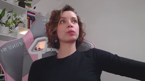 Milly online show from February 1, 10:15 am