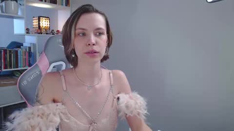 Milly online show from February 9, 6:33 am