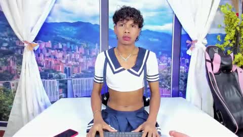 miltondelis online show from November 5, 3:06 am