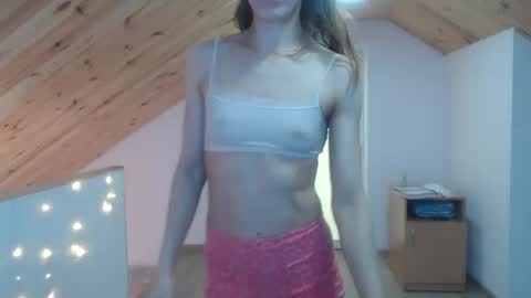 milusea online show from December 13, 12:50 pm