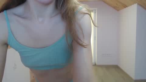 milusea online show from February 22, 12:51 pm