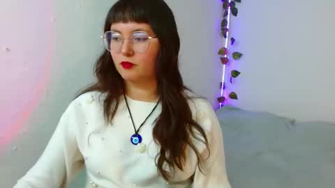 mily_baker online show from February 5, 9:40 pm