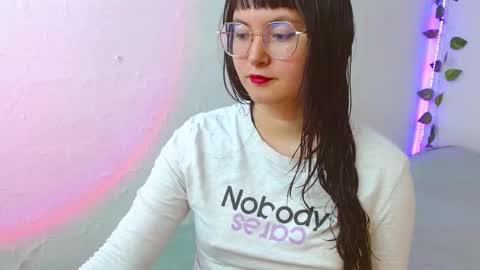 mily_baker online show from February 17, 6:48 pm