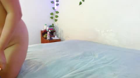 mily_baker online show from February 27, 6:31 pm