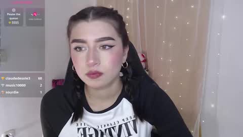 Mily online show from January 12, 11:15 pm